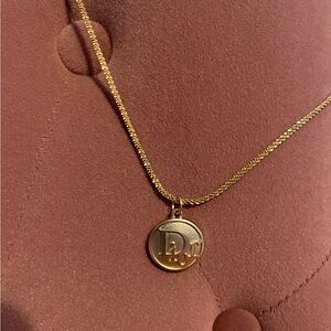 Dior Elegant Gold Necklace